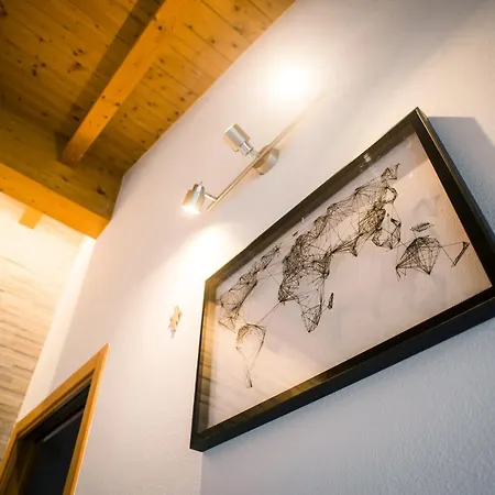 Carmel Self-apartment * 卡斯特努沃德加尔达