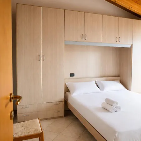 Carmel Self-apartment Casa vacanze Castelnuovo del Garda